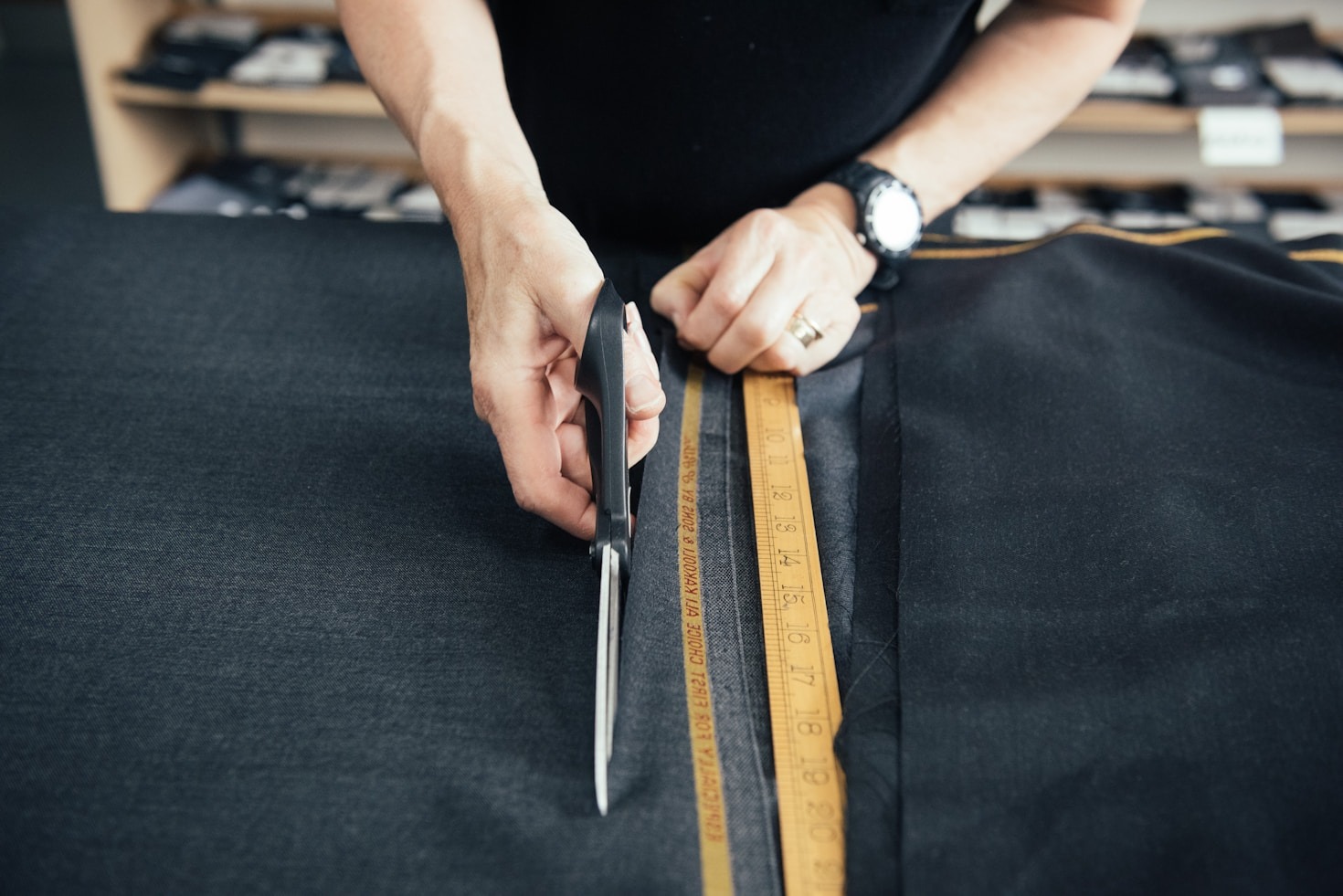 5 Reasons to Choose Bespoke Tailoring for Your Wardrobe